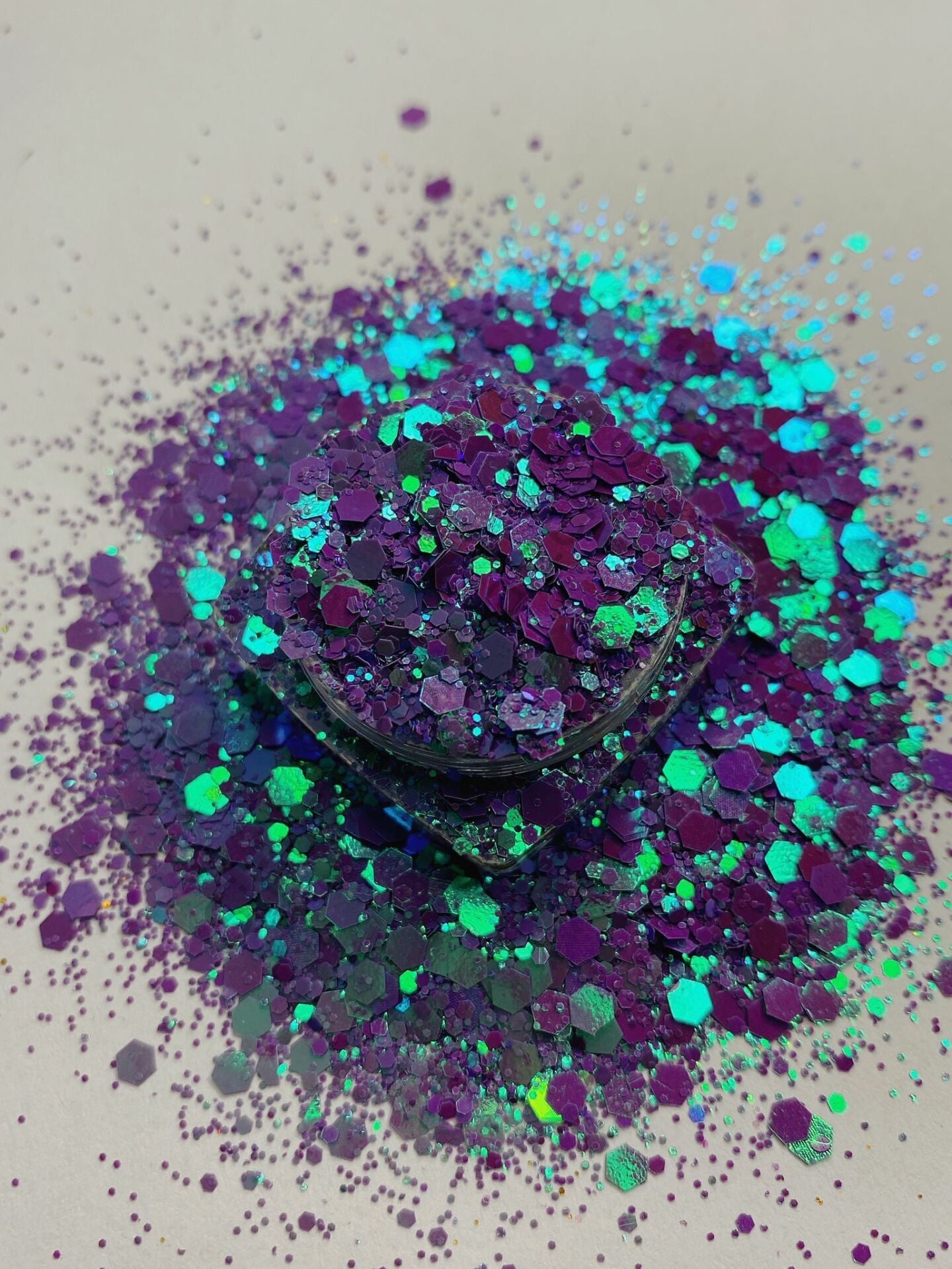 Chunky Glitters Magic Touch-2  4 gr