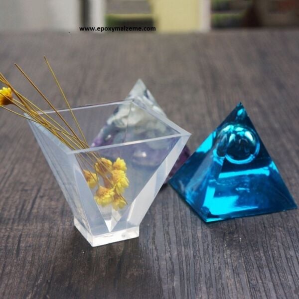 Epoksi 5 cm 6 cm Piramid Kalıbı